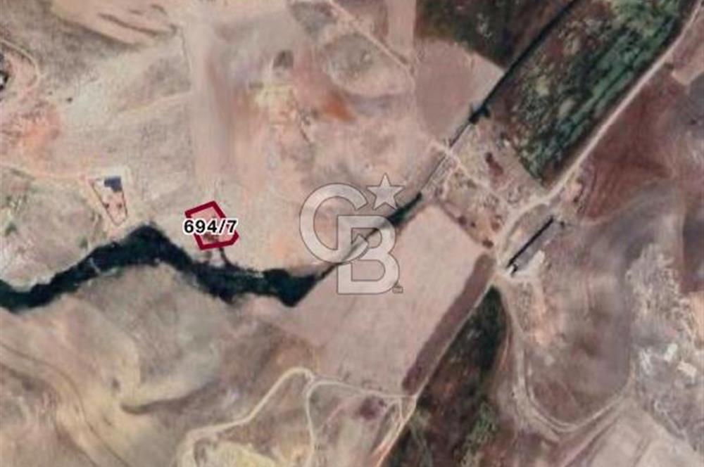 Güneyce’de, Termal Oteller Bölgesi’ne yakın konumda bulunan ve cazip bir fiyatla satışa sunulan arsa