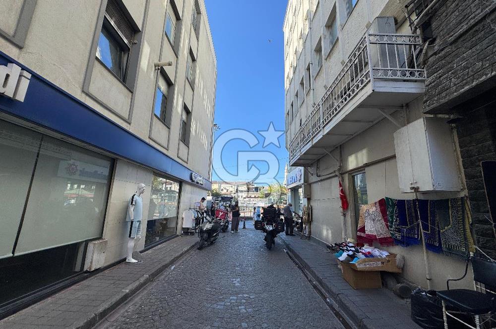 BEYAZIT TRAMVAY DURAĞINA 60 METRE MESAFEDE SATILIK DÜKKAN