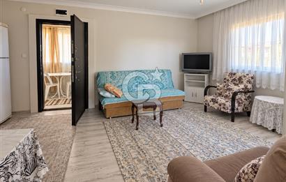 DENİZ MANZARASI EŞLİĞİNDE KIZLANDA EV VE BAHÇE KEYFİ