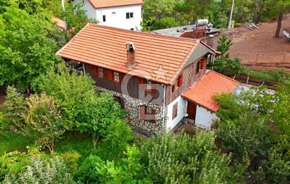 Köyceğiz Ağla Yaylası'nda Satılık, İki Ayrı 3+1 Evi Bulunan Özel Mülk