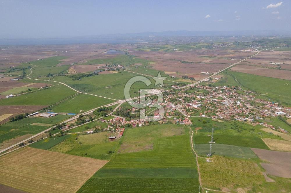 BALIKESİR MANYAS HAYDAR'DA EMSALSİZ SATILIK VİLLA İMARLI ARSALAR