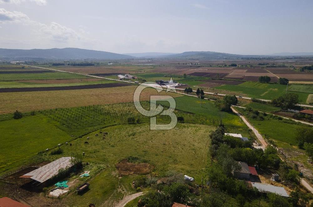 BALIKESİR MANYAS HAYDAR'DA EMSALSİZ SATILIK VİLLA İMARLI ARSALAR
