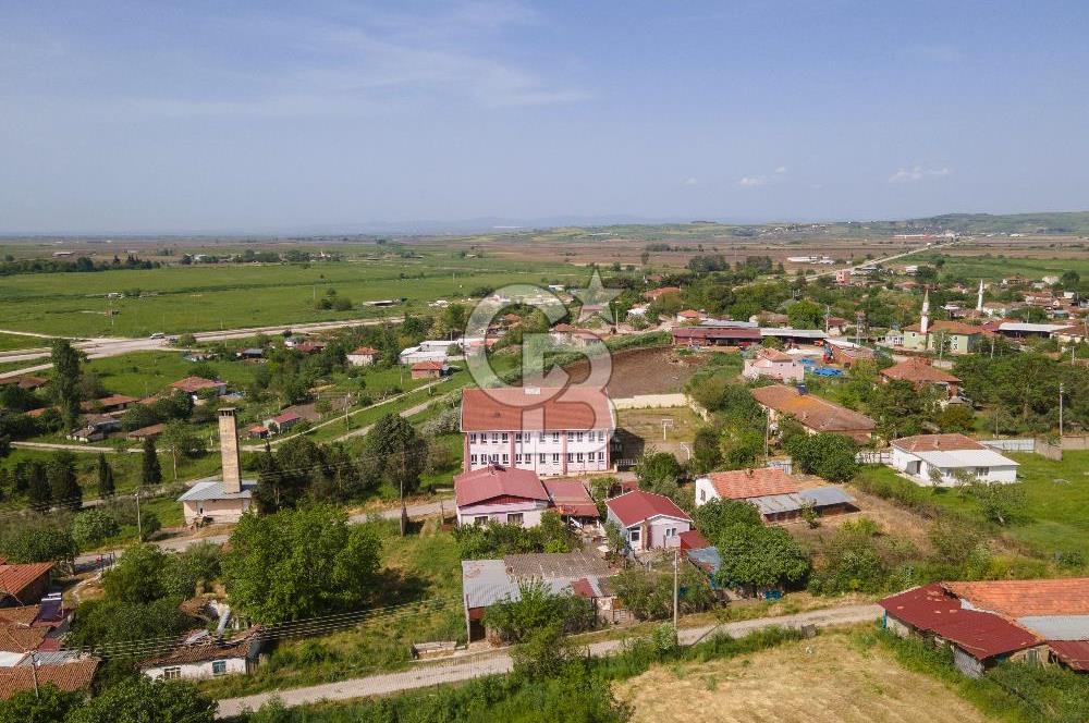 BALIKESİR MANYAS HAYDAR'DA EMSALSİZ SATILIK VİLLA İMARLI ARSALAR