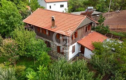 Köyceğiz Ağla Yaylası'nda Satılık, İki Ayrı 3+1 Evi Bulunan Özel Mülk