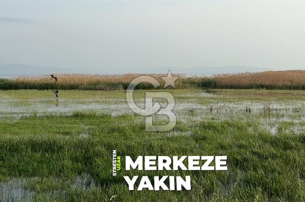BALIKESİR MANYAS HAYDAR'DA EMSALSİZ SATILIK VİLLA İMARLI ARSALAR