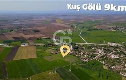 BALIKESİR MANYAS HAYDAR'DA EMSALSİZ SATILIK VİLLA İMARLI ARSALAR