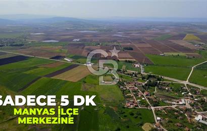 BALIKESİR MANYAS HAYDAR'DA EMSALSİZ SATILIK VİLLA İMARLI ARSALAR