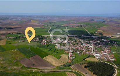 BALIKESİR MANYAS HAYDAR'DA EMSALSİZ SATILIK VİLLA İMARLI ARSALAR