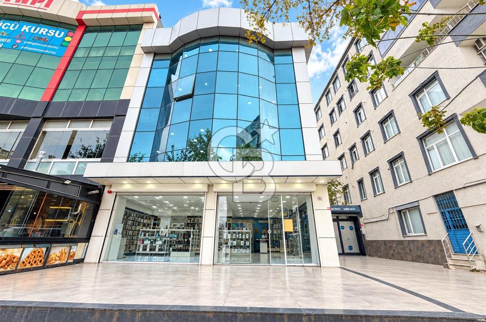 Ataşehir Ferhatpaşa Mah. Yeditepe Caddesi Üzeri Satılık Plaza