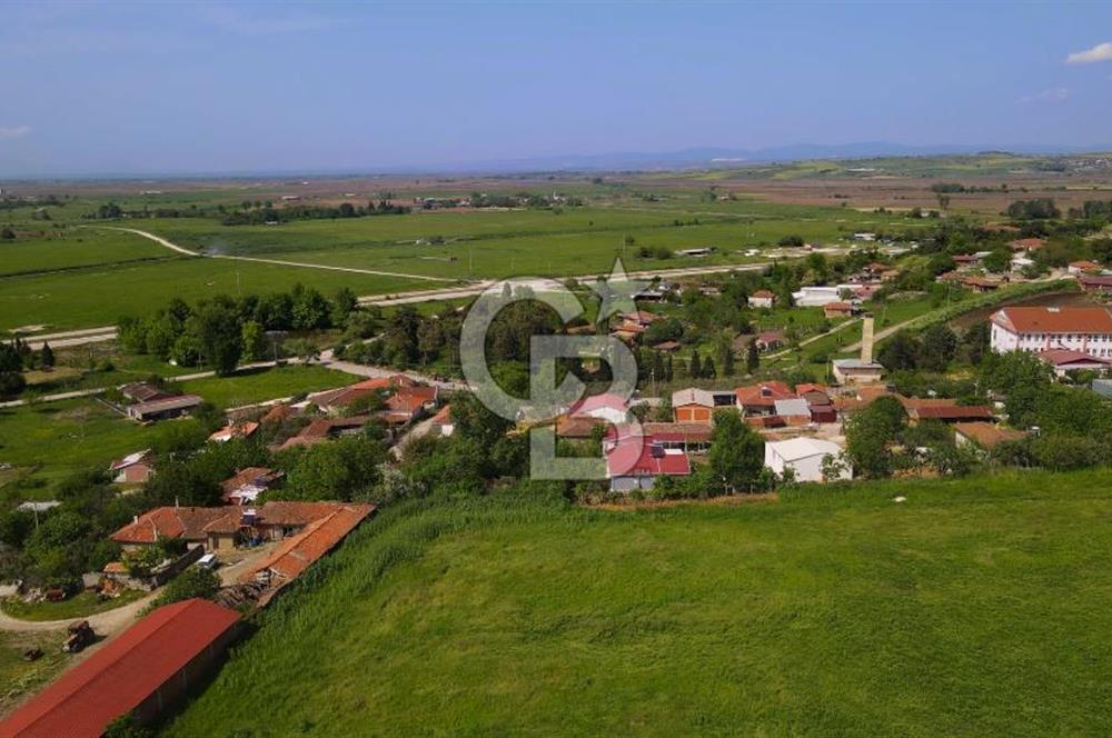 BALIKESİR MANYAS HAYDAR'DA EMSALSİZ SATILIK VİLLA İMARLI ARSALAR