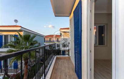 Foça Hacıveli Mah. Havuzlu Site İçerisinde Satılık 3+1 Villa