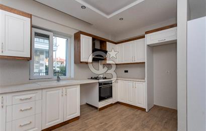 Foça Hacıveli Mah. Havuzlu Site İçerisinde Satılık 3+1 Villa