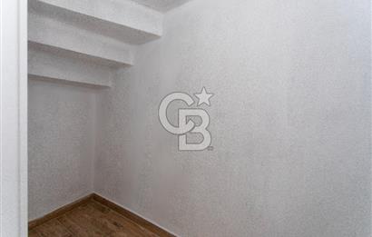 Foça Hacıveli Mah. Havuzlu Site İçerisinde Satılık 3+1 Villa