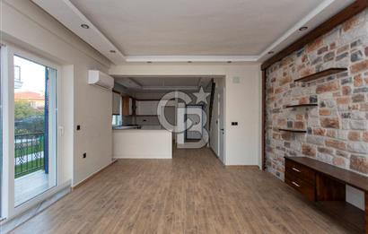 Foça Hacıveli Mah. Havuzlu Site İçerisinde Satılık 3+1 Villa