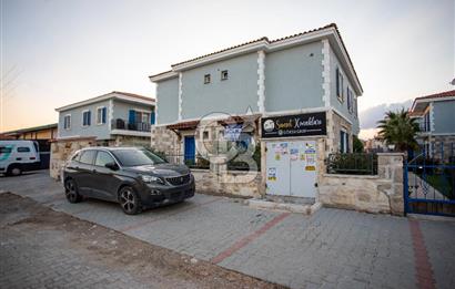 Foça Hacıveli Mah. Havuzlu Site İçerisinde Satılık 3+1 Villa