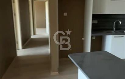 NAROVA 1. ETAP 3,5+1 EVEBEYN BANYOLU VERANDALI ÖNÜ AÇIK BÜYÜK TİP KİRALIK DAİRE