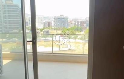 NAROVA 1. ETAP 3,5+1 EVEBEYN BANYOLU VERANDALI ÖNÜ AÇIK BÜYÜK TİP KİRALIK DAİRE