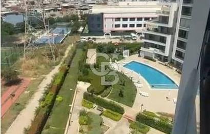 NAROVA 1. ETAP 3,5+1 EVEBEYN BANYOLU VERANDALI ÖNÜ AÇIK BÜYÜK TİP KİRALIK DAİRE