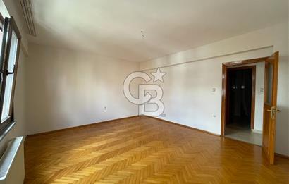 MALTEPE BAĞLARBAŞI MH. ARA KAT SATILIK BOŞ VE GENİŞ 3+1 DAİRE
