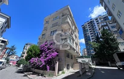 ALTAYÇEŞME'DE GENİŞ FERAH EBEVEYN BANYOLU 3 BALKONLU SATILIK 3+1