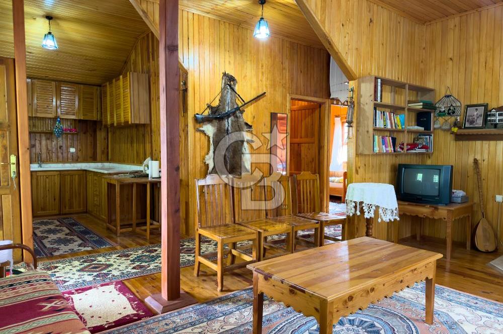 Köyceğiz Ağla Yaylası'nda Satılık, İki Ayrı 3+1 Evi Bulunan Özel Mülk