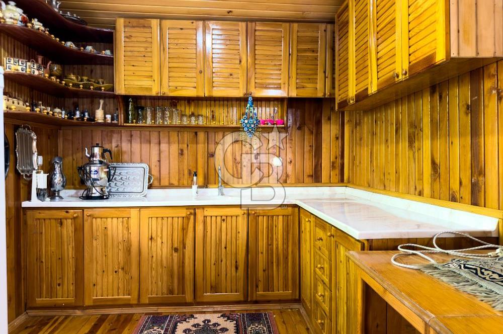 Köyceğiz Ağla Yaylası'nda Satılık, İki Ayrı 3+1 Evi Bulunan Özel Mülk