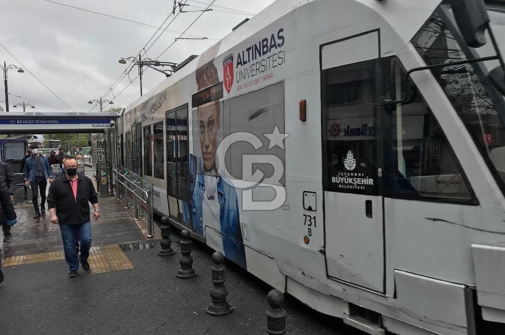 BEYAZIT TRAMVAY DURAĞINA 60 METRE MESAFEDE KİRALIK DÜKKAN