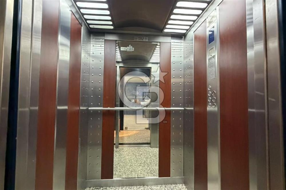 Folkart Tower's Karşısı Cadde Üzeri Teraslı Satılık Ofis