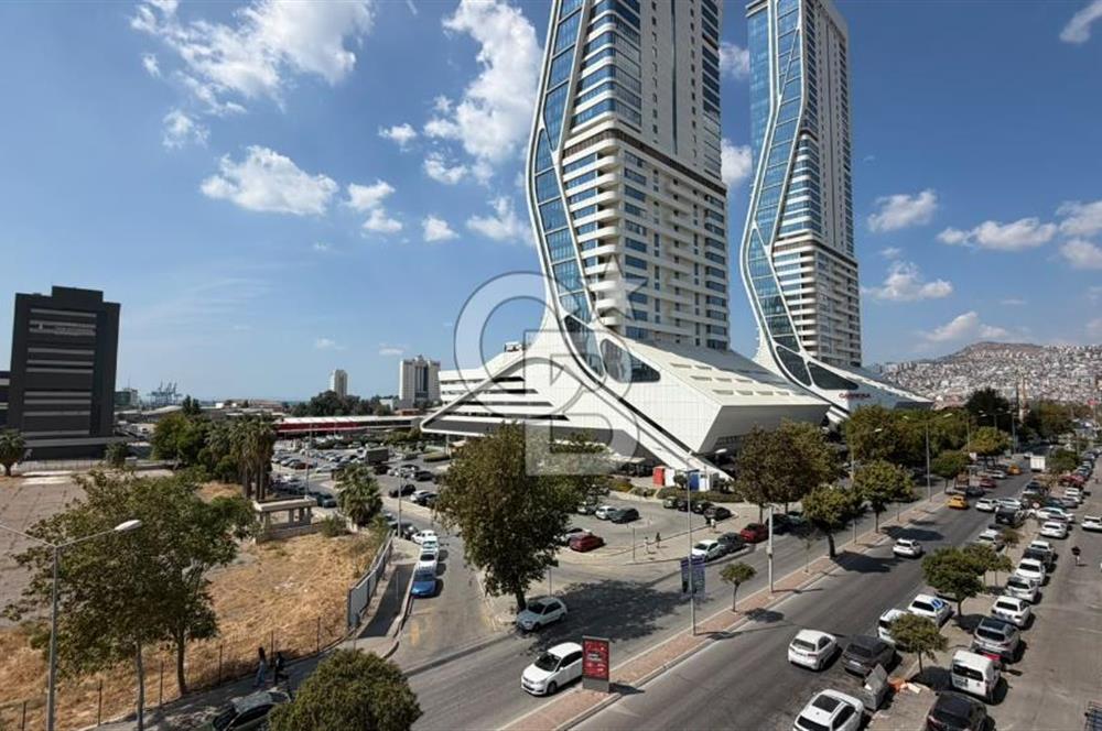 Folkart Tower's Karşısı Cadde Üzeri Teraslı Satılık Ofis