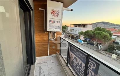 Foça Yenibağarası'nda Kiralık 2+1 Daire