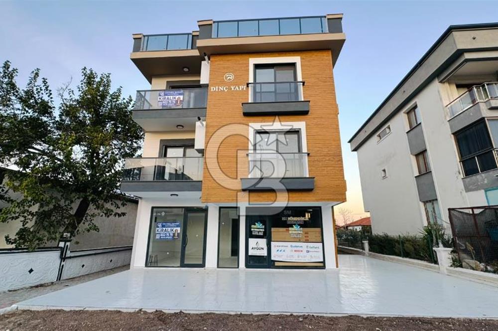 Foça Yenibağarası Ana Cadde Üzerinde Kiralık Dükkan