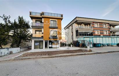 Foça Yenibağarası Ana Cadde Üzerinde Kiralık Dükkan