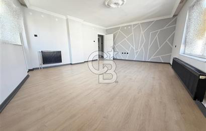 OKULLAR CADDE YAKINI MANZARA TERASLI DUBLEKS 5+1 GENİŞ DAİRE