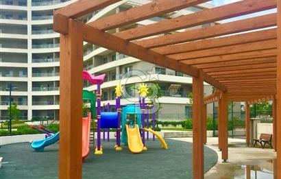 NAROVA 1. ETAP 3,5+1 EVEBEYN BANYOLU VERANDALI ÖNÜ AÇIK BÜYÜK TİP KİRALIK DAİRE