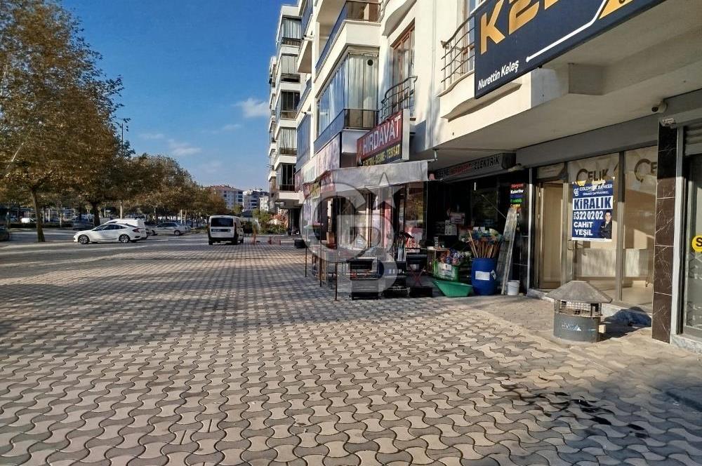COLDWELL BANKERDAN FETİH CADDESİNDE KİRALIK DÜKKAN
