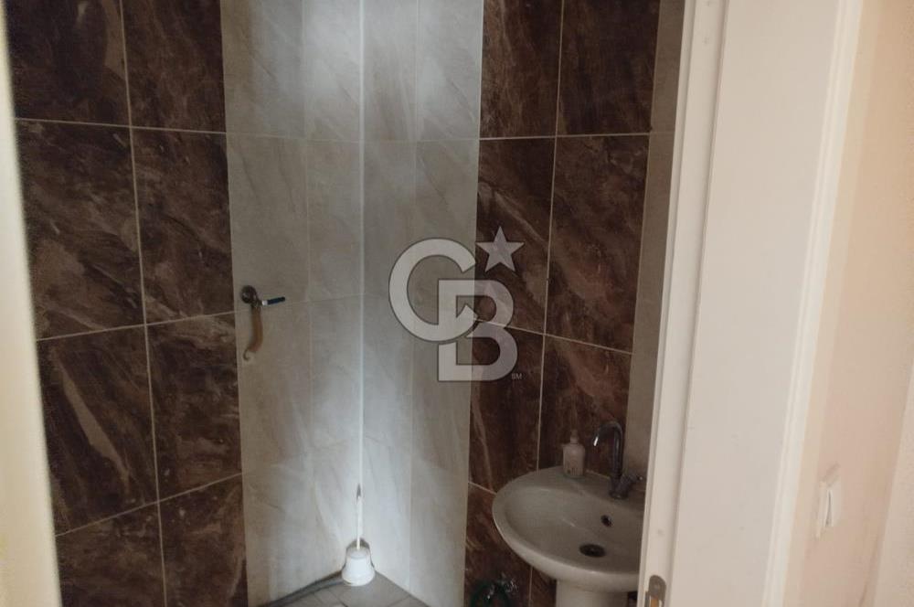 COLDWELL BANKERDAN FETİH CADDESİNDE KİRALIK DÜKKAN
