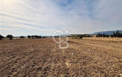 FOÇA GERENKÖYDE SATILIK 1.060 m² VİLLA İMARLI ARSA