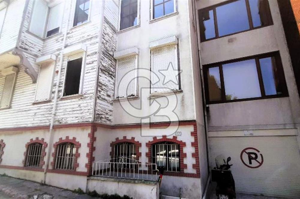 445 m² Net, Kapalı Otoparklı, Boğaz Manzaralı 2 Kat Kiralık Ofis