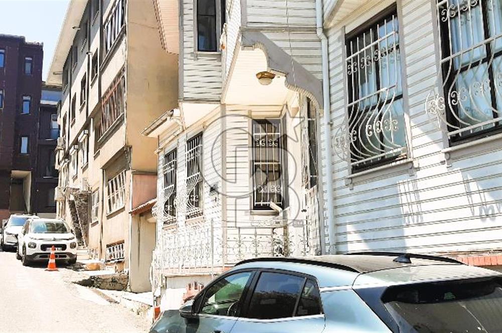 445 m² Net, Kapalı Otoparklı, Boğaz Manzaralı 2 Kat Kiralık Ofis