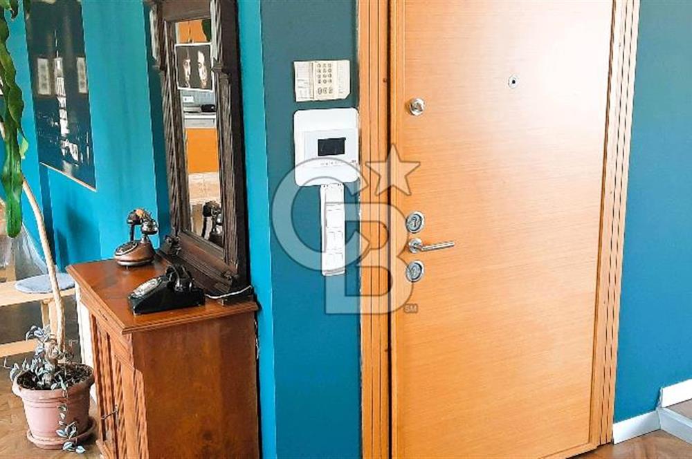 445 m² Net, Kapalı Otoparklı, Boğaz Manzaralı 2 Kat Kiralık Ofis