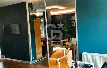 445 m² Net, Kapalı Otoparklı, Boğaz Manzaralı 2 Kat Kiralık Ofis