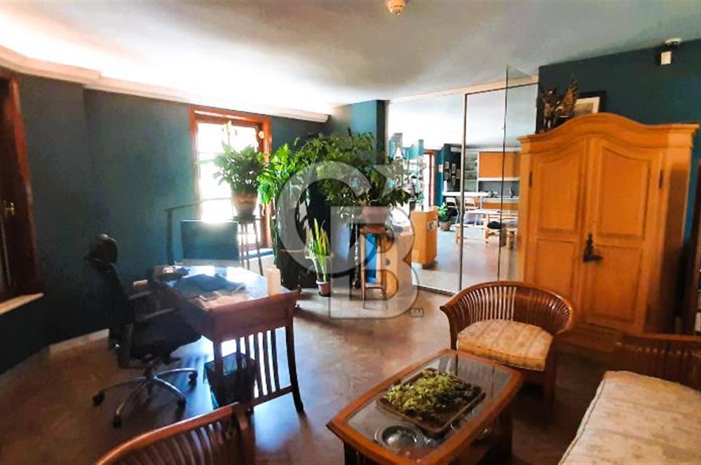 445 m² Net, Kapalı Otoparklı, Boğaz Manzaralı 2 Kat Kiralık Ofis