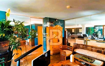 445 m² Net, Kapalı Otoparklı, Boğaz Manzaralı 2 Kat Kiralık Ofis