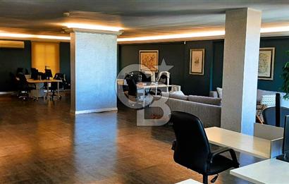 445 m² Net, Kapalı Otoparklı, Boğaz Manzaralı 2 Kat Kiralık Ofis