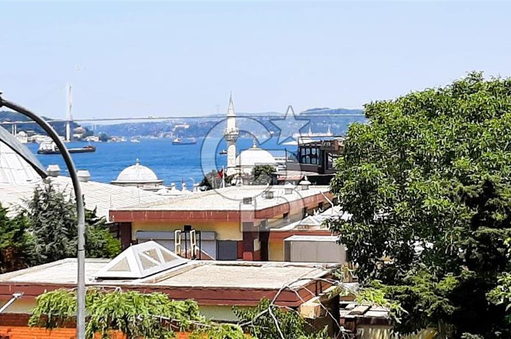 445 m² Net, Kapalı Otoparklı, Boğaz Manzaralı 2 Kat Kiralık Ofis
