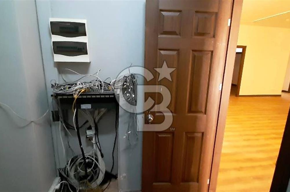 195 m² NET, KAPALI OTOPARKLI, DONANIMLI KİRALIK OFİS