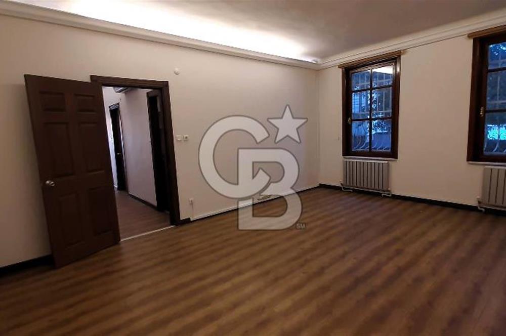 195 m² NET, KAPALI OTOPARKLI, DONANIMLI KİRALIK OFİS