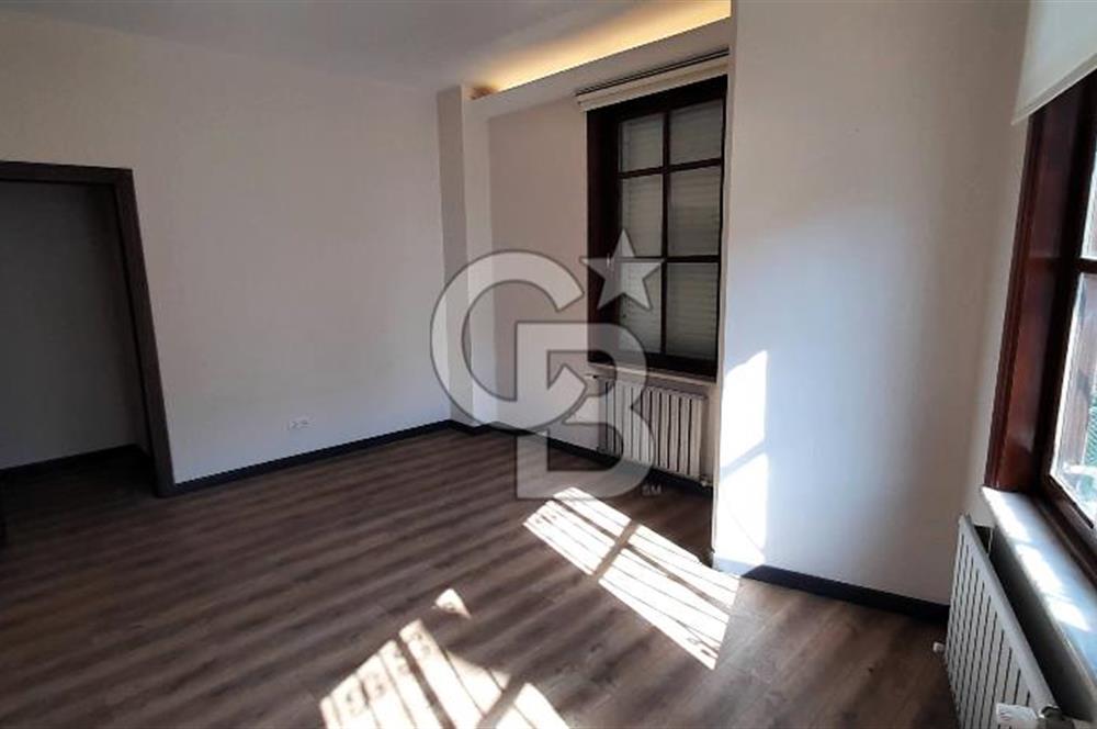 195 m² NET, KAPALI OTOPARKLI, DONANIMLI KİRALIK OFİS