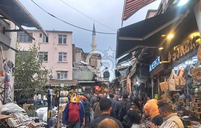 Eminönü, Ticaretin Merkezinde Kiralık İşyeri & Dükkan