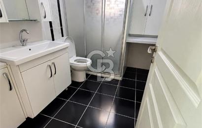 DİKMEN CADDESİNDE GENİŞ OTOPARKLI, MASRAFSIZ SATILIK DAİRE